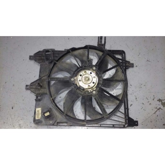 Recambio de electroventilador para renault clio ii fase ii (b/cb0) campus referencia OEM IAM 8200685725  