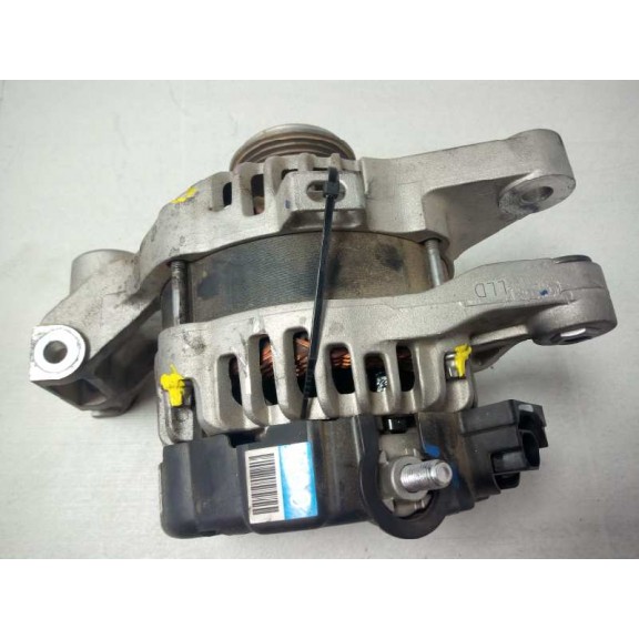 Recambio de alternador para hyundai i30 (pd) klass referencia OEM IAM 373002U200 2543370A 150A 6 CANALES