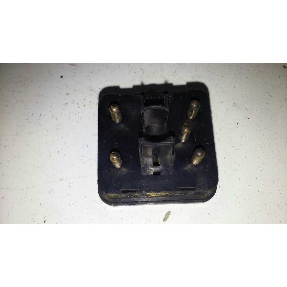 Recambio de mando elevalunas delantero derecho para ford orion cl referencia OEM IAM 86AG14529BA  