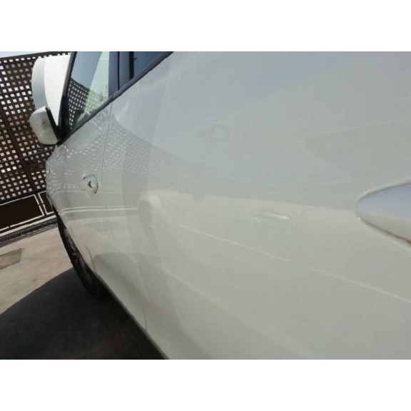 Recambio de puerta trasera izquierda para hyundai ix35 1.7 crdi cat referencia OEM IAM  GOLPES PEQUEÑOS 