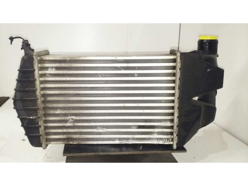 Recambio de intercooler para opel astra h ber. cosmo referencia OEM IAM 13213402  