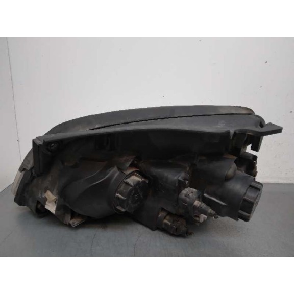 Recambio de faro derecho para kia carens (un) active referencia OEM IAM   