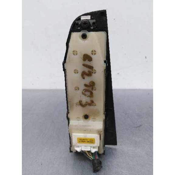 Recambio de mando elevalunas delantero izquierdo para toyota avensis berlina (t25) 1.8 sol sedán (4-ptas.) referencia OEM IAM 84