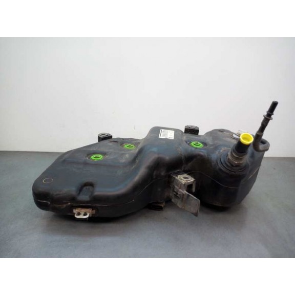 Recambio de deposito adblue para hyundai i30 (pd) klass referencia OEM IAM 31500J7900  