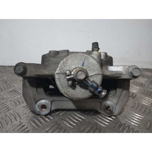Recambio de pinza freno delantera derecha para hyundai i30 (pd) essence referencia OEM IAM BC141130 MOBIS 