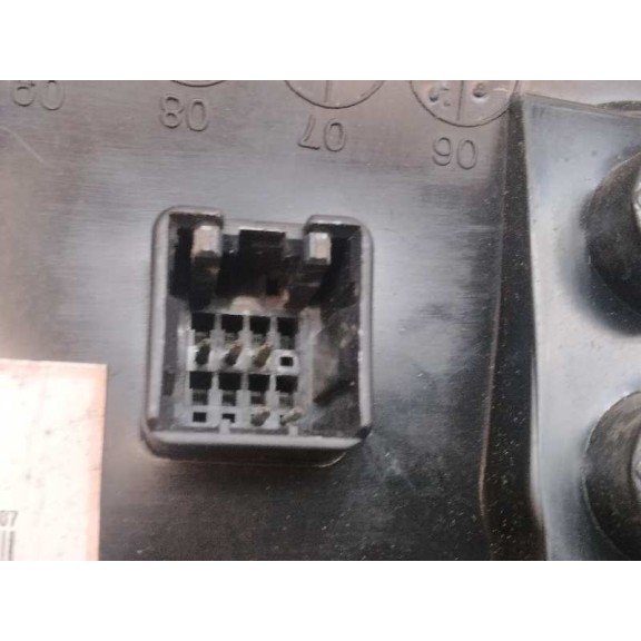 Recambio de retrovisor derecho para kia carens (un) active referencia OEM IAM  5 PINES 