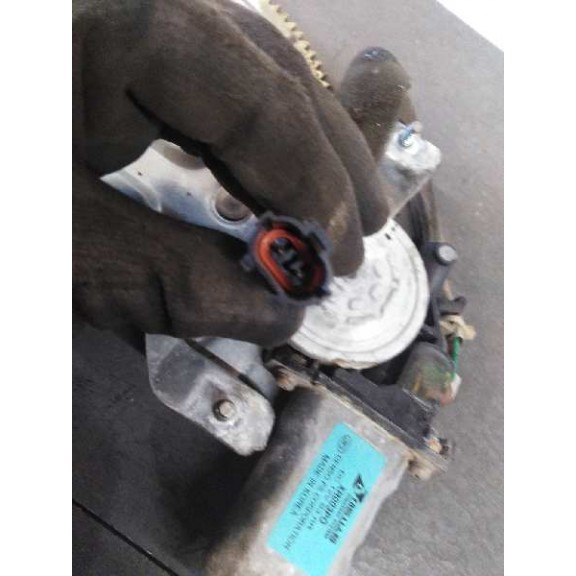 Recambio de elevalunas trasero derecho para kia rio ls berlina (5-ptas.) referencia OEM IAM XH003P0 2PIN 