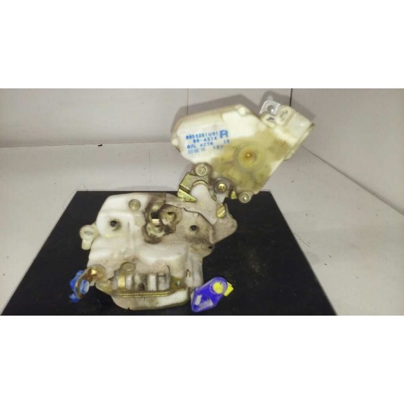 Recambio de cerradura puerta delantera derecha para nissan vanette cargo vanette cargo caja cerrada referencia OEM IAM   2 PINS