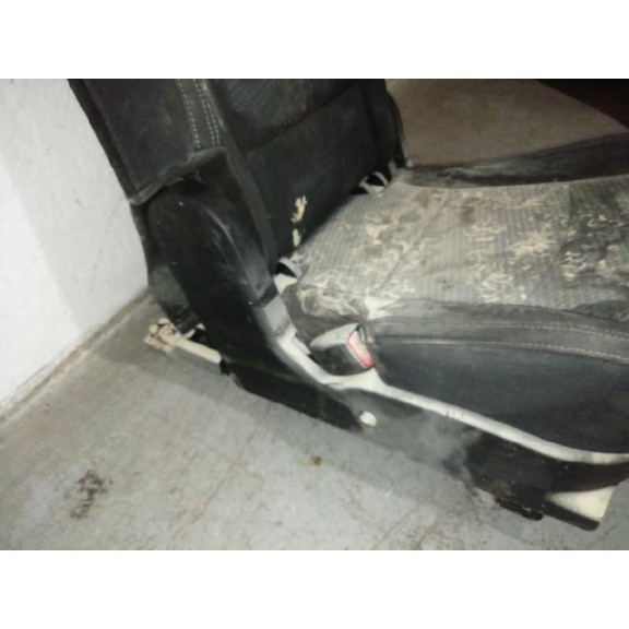 Recambio de asiento trasero izquierdo para kia carens ( ) 1.7 crdi cat referencia OEM IAM  ISOFIX 