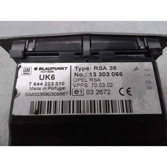 Recambio de mando multifuncion para opel astra h caravan cosmo referencia OEM IAM 13303066 DE RADIO 