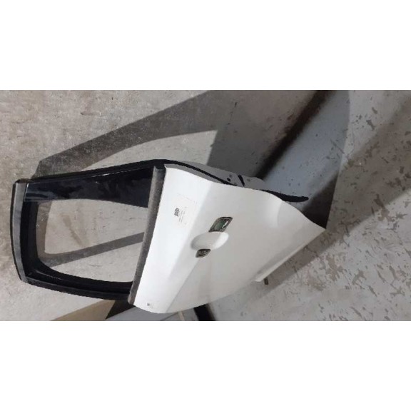 Recambio de puerta trasera izquierda para ford focus lim. 1.0 ecoboost cat referencia OEM IAM  BLANCA 