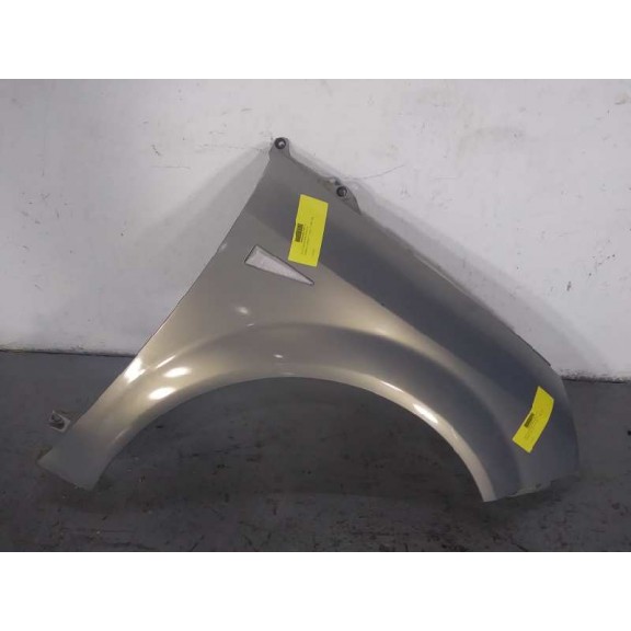 Recambio de aleta delantera derecha para renault scenic ii 1.6 16v referencia OEM IAM 8200020569  