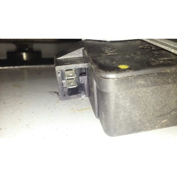 Recambio de motor cierre centralizado porton para peugeot 107 urban referencia OEM IAM   