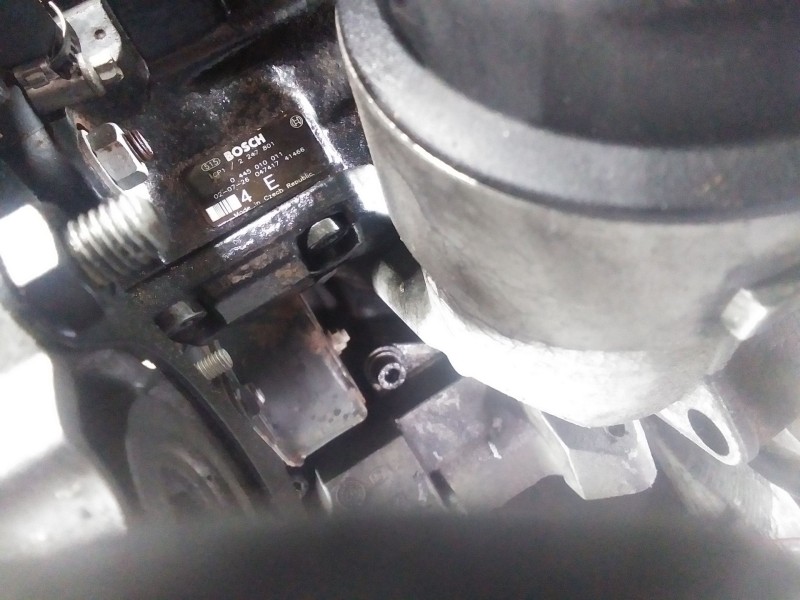 Recambio de bomba inyeccion para rover 75 (rj) 2.0 cdt referencia OEM IAM 0445010011  