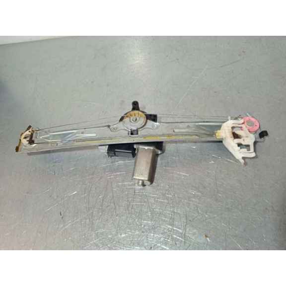 Recambio de elevalunas trasero derecho para lancia delta (181) argento referencia OEM IAM 1060308 6 PINES 3J4154B