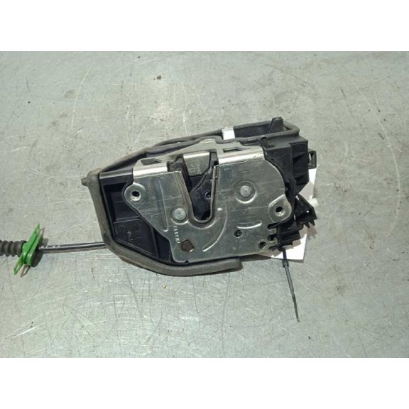 Recambio de cerradura puerta trasera izquierda para bmw x3 (e83) 2.0d referencia OEM IAM 7202147 5 PINES 