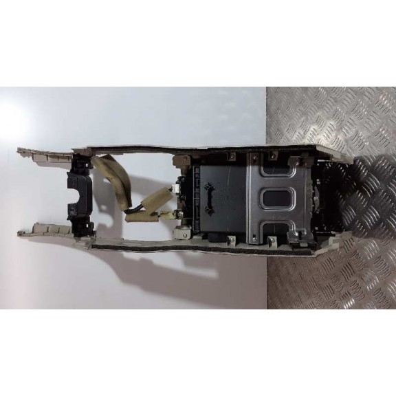 Recambio de apoyabrazos central para subaru legacy lim. b14 limited referencia OEM IAM 92174AJ000 GRIS CLARO 