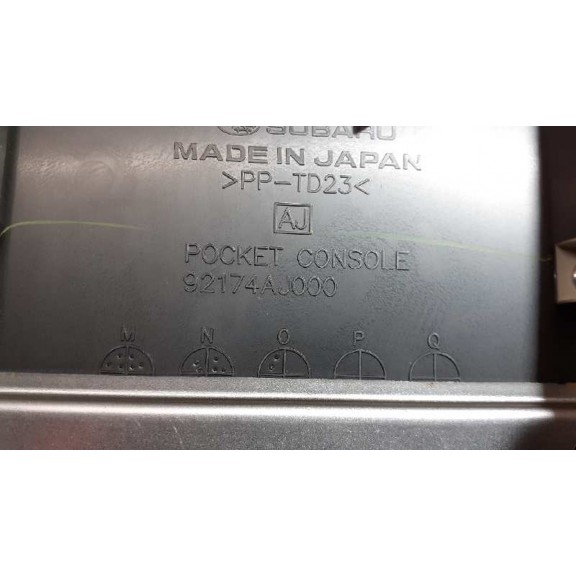 Recambio de apoyabrazos central para subaru legacy lim. b14 limited referencia OEM IAM 92174AJ000 GRIS CLARO 