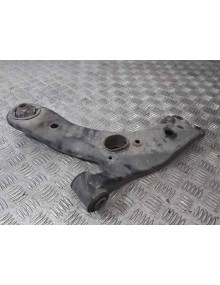 Recambio de brazo suspension inferior delantero izquierdo para toyota auris luna referencia OEM IAM    2