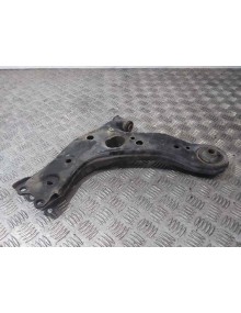 Recambio de brazo suspension inferior delantero derecho para toyota auris luna referencia OEM IAM   