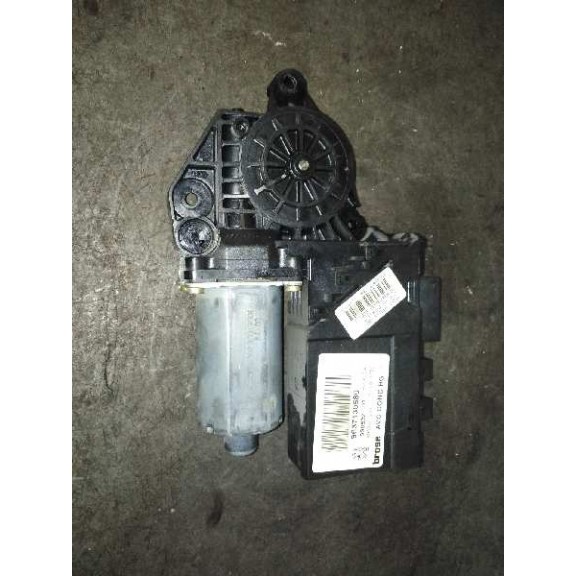 Recambio de motor elevalunas delantero izquierdo para peugeot 307 break / sw (s1) sw referencia OEM IAM 9637130580  