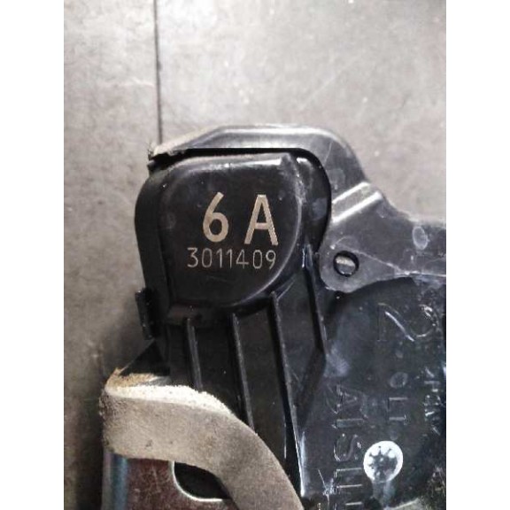 Recambio de cerradura puerta delantera izquierda para lexus ct 200h referencia OEM IAM 30114096A 6 PIN 5P 30114096A