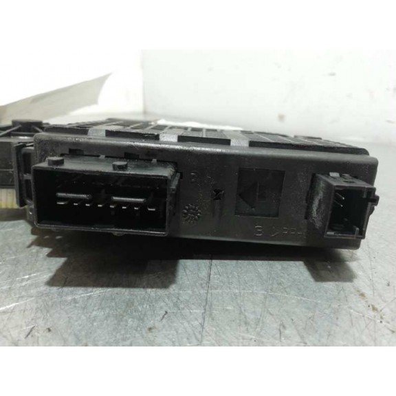 Recambio de motor elevalunas delantero derecho para citroën c4 picasso exclusive referencia OEM IAM 9674032680  