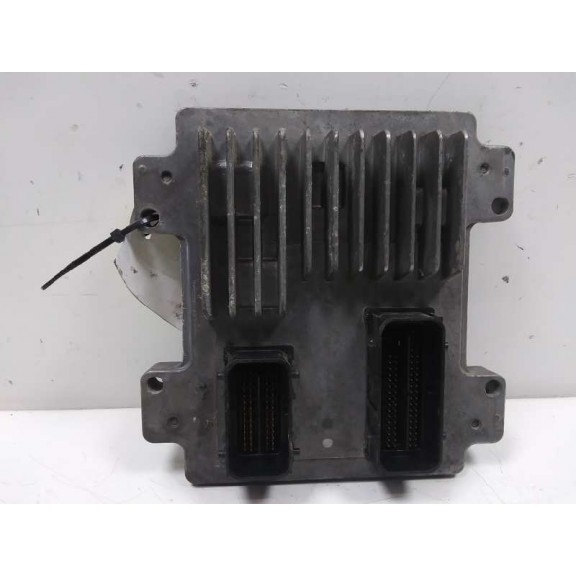 Recambio de centralita motor uce para opel corsa d selective referencia OEM IAM 55580499  