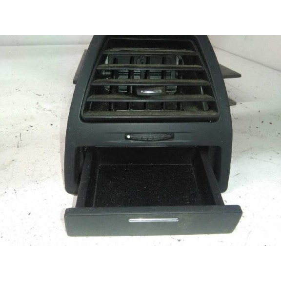 Recambio de aireador para citroën c4 berlina lx referencia OEM IAM   DERECHO