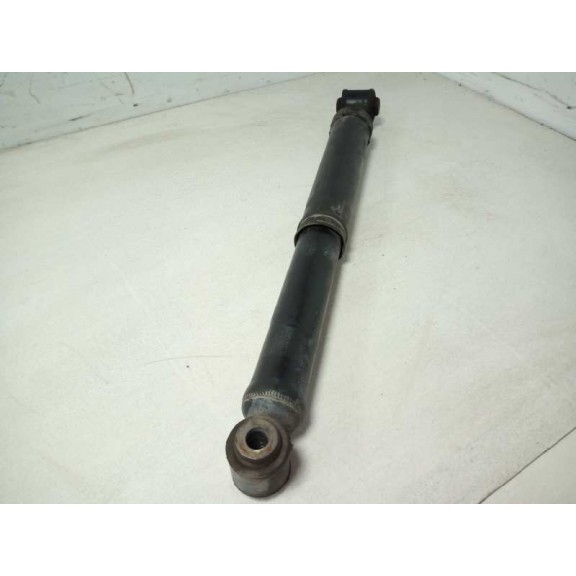 Recambio de amortiguador trasero izquierdo para peugeot 208 referencia OEM IAM 9804627180  NO TIENE MANO
