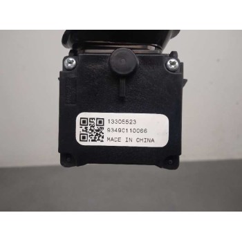 Recambio de mando limpia para opel insignia berlina cosmo referencia OEM IAM 13305523  