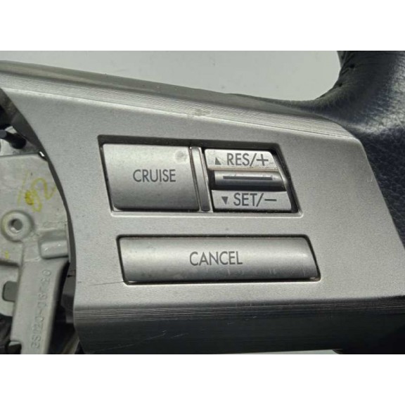 Recambio de volante para subaru legacy lim. b14 limited referencia OEM IAM GS13111560  CON MANDOS