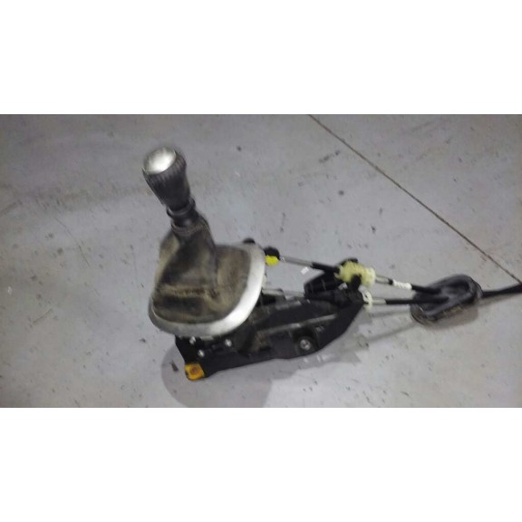 Recambio de palanca cambio para nissan juke (f15) kuro referencia OEM IAM 9614982 344131KG0A 6V