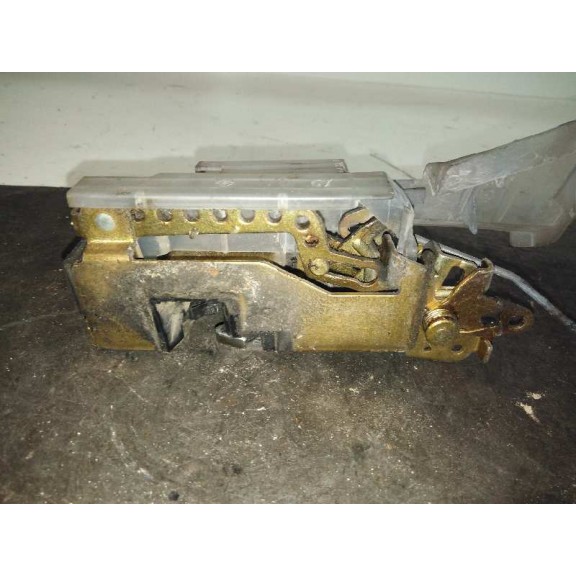 Recambio de cerradura puerta delantera derecha para volkswagen t4 transporter/furgoneta (mod. 1991) referencia OEM IAM   