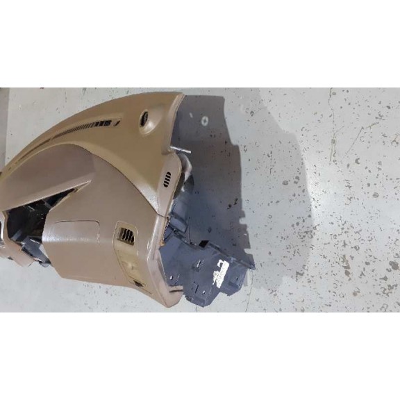 Recambio de salpicadero para ssangyong rodius xdi premium referencia OEM IAM   