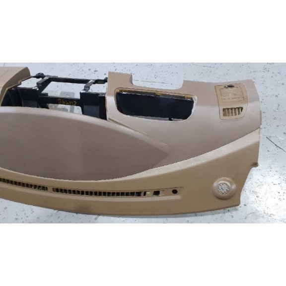 Recambio de salpicadero para ssangyong rodius xdi premium referencia OEM IAM   