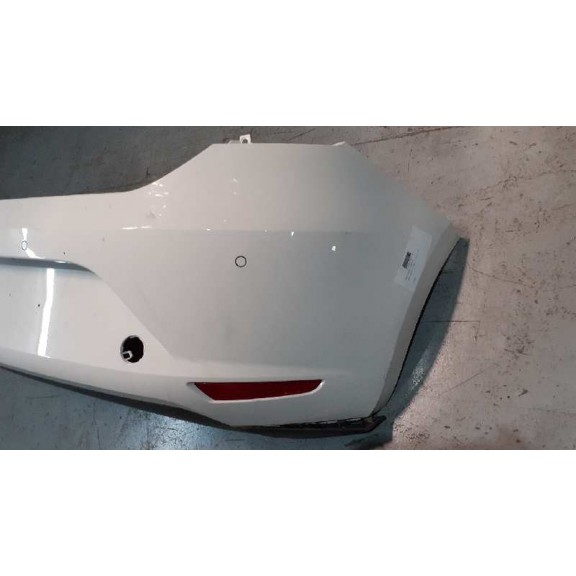 Recambio de paragolpes trasero para seat leon (5f1) style referencia OEM IAM 5F0807421421A/G/F BLANCO 5F0807417/417A