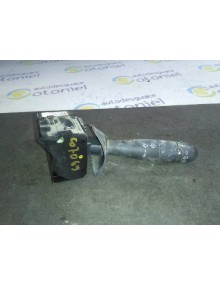 Recambio de mando limpia para dacia sandero laureate music referencia OEM IAM   