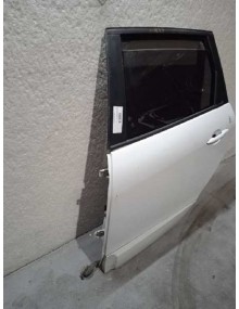 Recambio de puerta trasera izquierda para renault scenic iii 1.5 dci diesel fap referencia OEM IAM    2