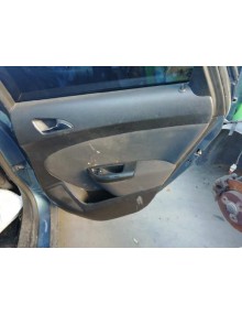 Recambio de guarnecido puerta trasera derecha para opel astra j lim. selective referencia OEM IAM 13258682  