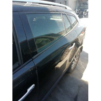 PUERTA TRASERA IZQUIERDA GOLPES PEQUEÑOS 