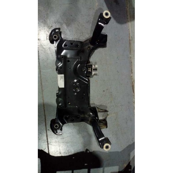 Recambio de puente delantero para volvo v40 kinetic referencia OEM IAM A16237ES0872  