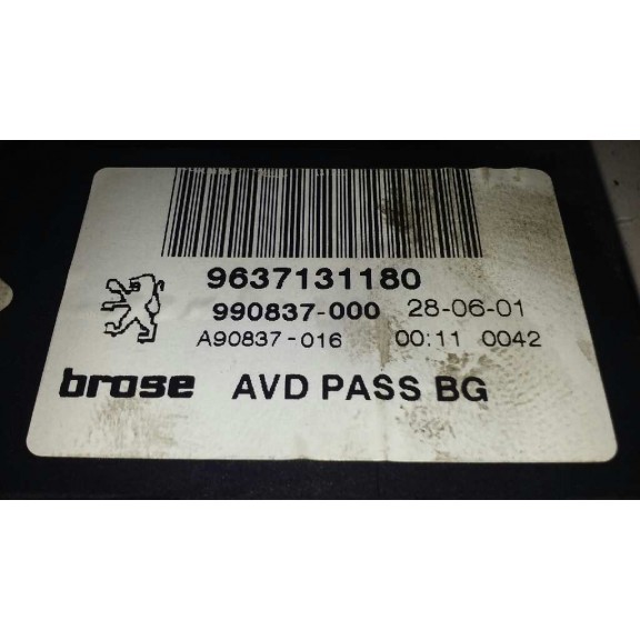 Recambio de motor elevalunas delantero derecho para peugeot 307 (s1) xs referencia OEM IAM 9637131180  