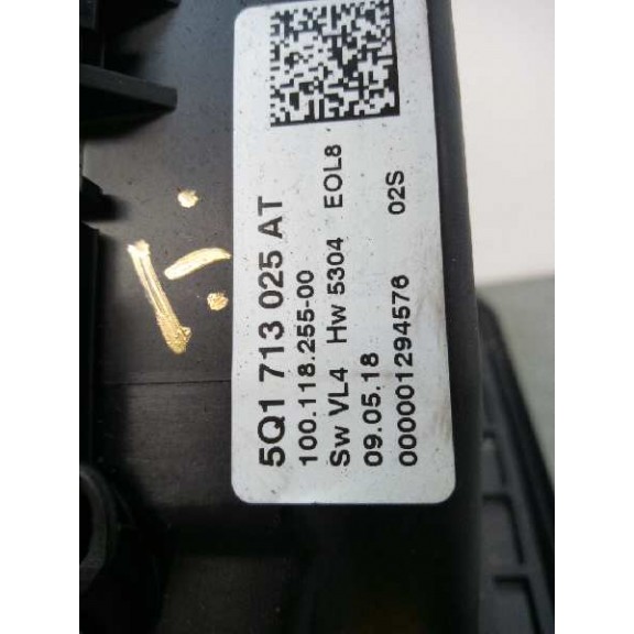 Recambio de palanca cambio para seat leon st (5f8) x-perience 4drive referencia OEM IAM 5Q1713025AT  