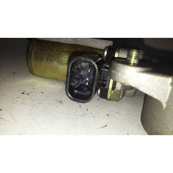 Recambio de elevalunas delantero izquierdo para fiat punto berl. (176) 75 elx referencia OEM IAM   2 PINS