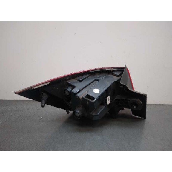 Recambio de piloto trasero derecho para seat leon st (5f8) x-perience 4drive referencia OEM IAM 5F9945208B  