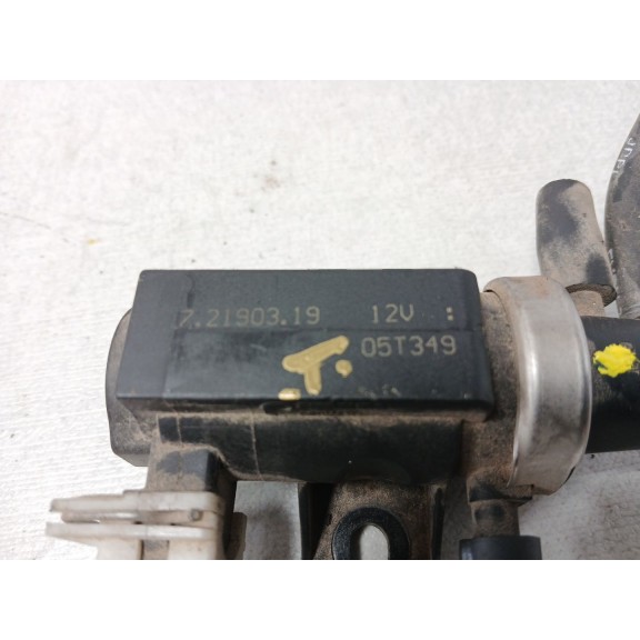 Recambio de valvula aire adicional para tata safari 2.2 referencia OEM IAM 72190319  