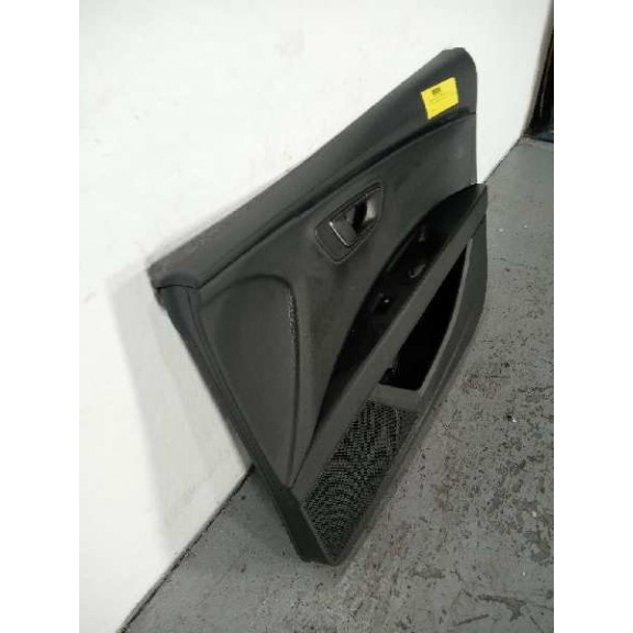 Recambio de guarnecido puerta delantera derecha para seat leon st (5f8) x-perience 4drive referencia OEM IAM   