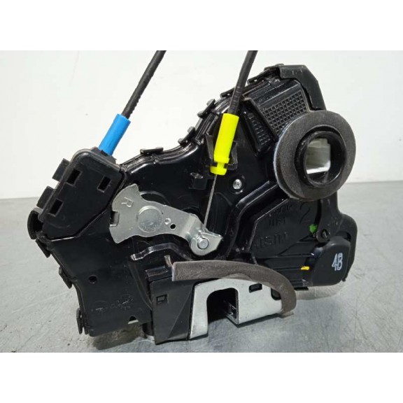 Recambio de cerradura puerta delantera derecha para toyota auris business referencia OEM IAM 6903005130  4 PINS