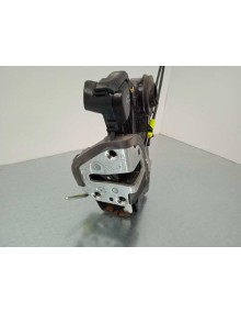 Recambio de cerradura puerta delantera izquierda para toyota auris business referencia OEM IAM 6904002210  6 PINS